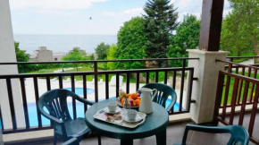 Апартамент Балчик Гардънс - Balchik Gardens Apartment